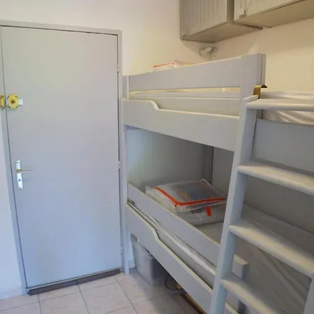 Apartment Joli Vue Dans Avec Piscine Cavalaire-sur-Mer