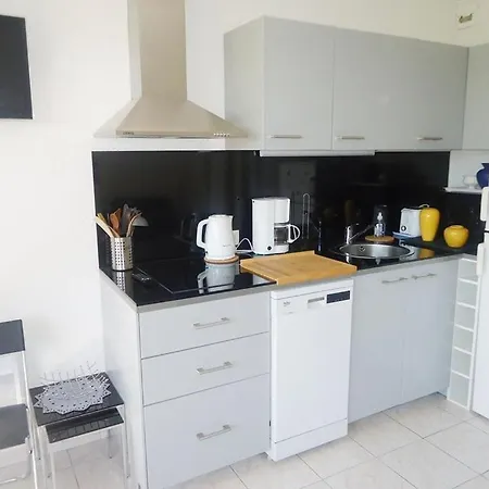 Joli Vue Dans Résidence Avec Piscine Cavalaire-sur-Mer